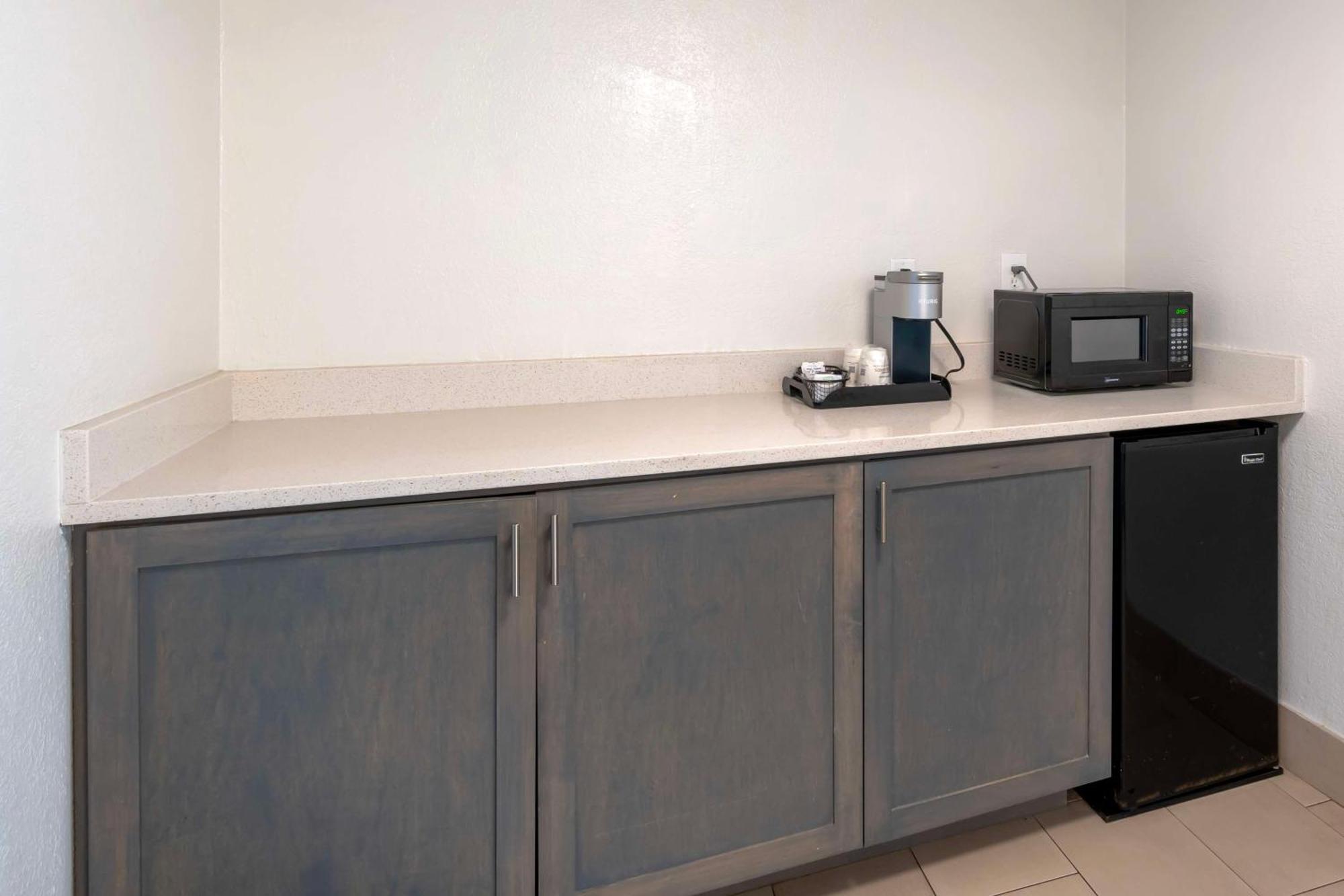 Best Western Plus Daytona Inn Seabreeze Daytona Beach Extérieur photo